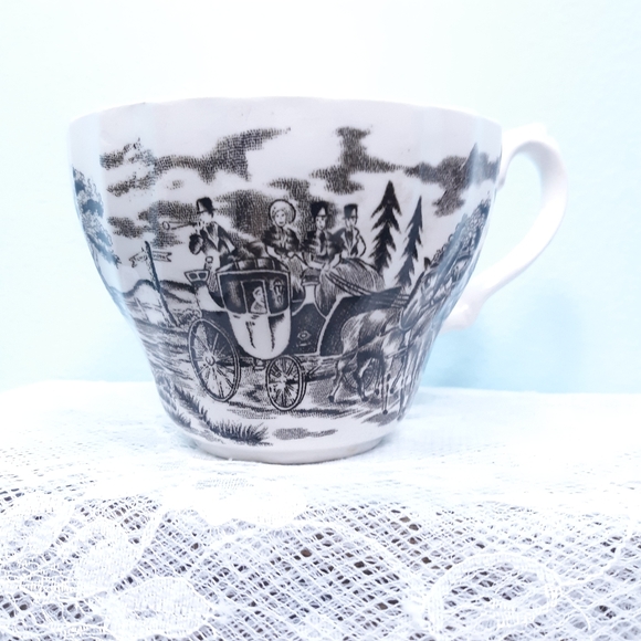 2 Royal Mail Teacups Black White Ironstone England Transferware Antique VTG - Picture 9 of 11
